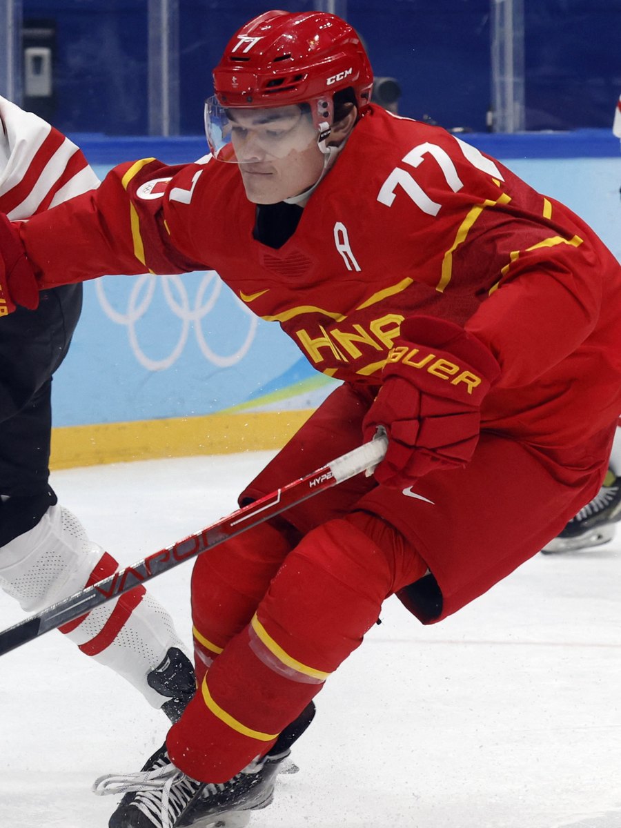 Ty Schultz in China's number 77 during the Beijing 2022 Winter Olympics